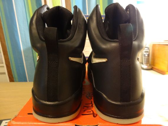 Nike Air Yeezy Sample Black White 03