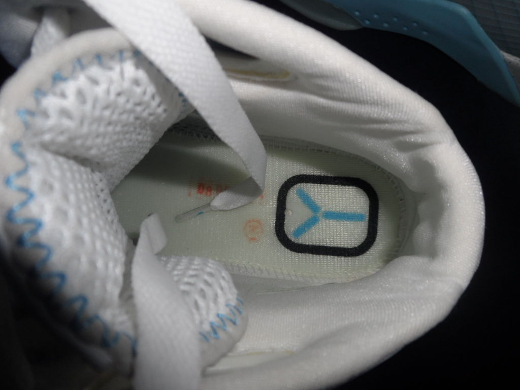 Nike Hyperdunk Mcfly Autographed By Kobe Bryant 04