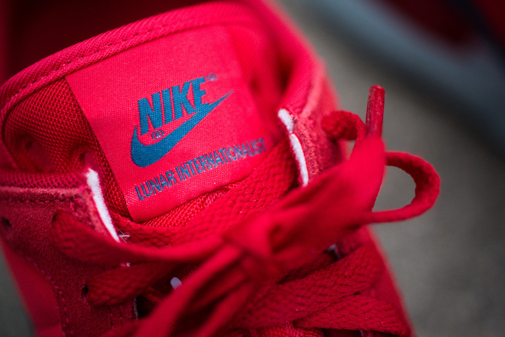 Nike Lunar Internationalist University Red 03