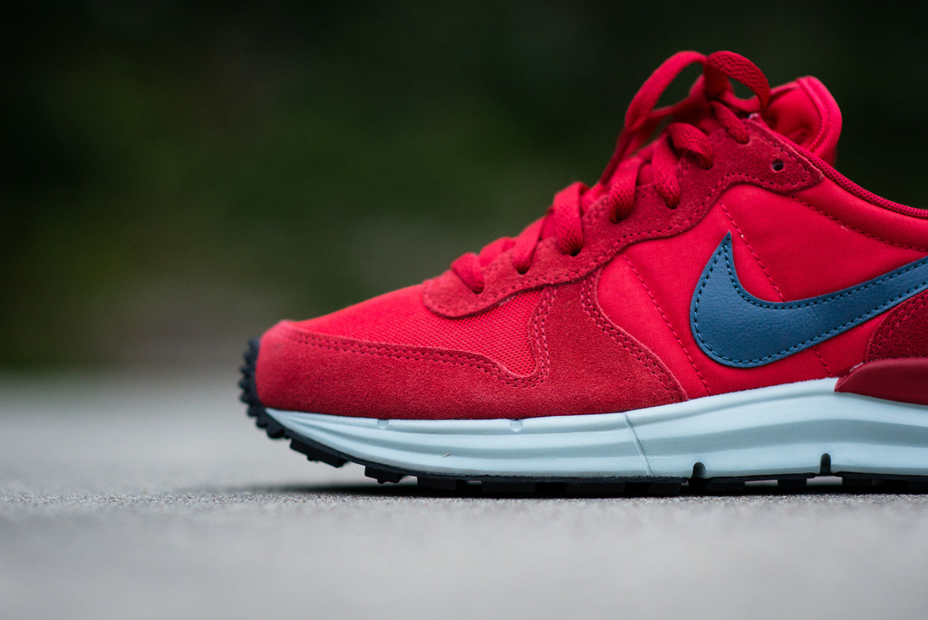 Nike Lunar Internationalist University Red 05
