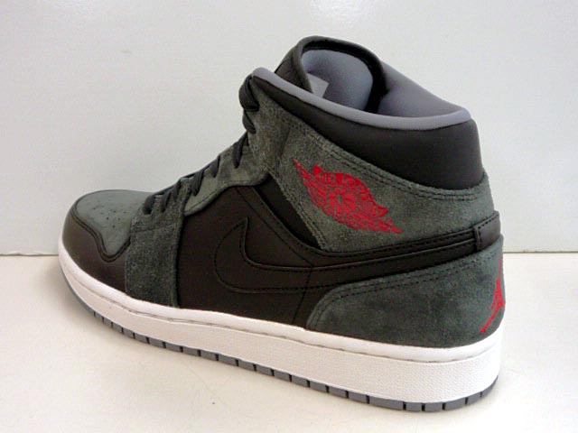 Air Jordan 1 Mid Grey Black Red 01