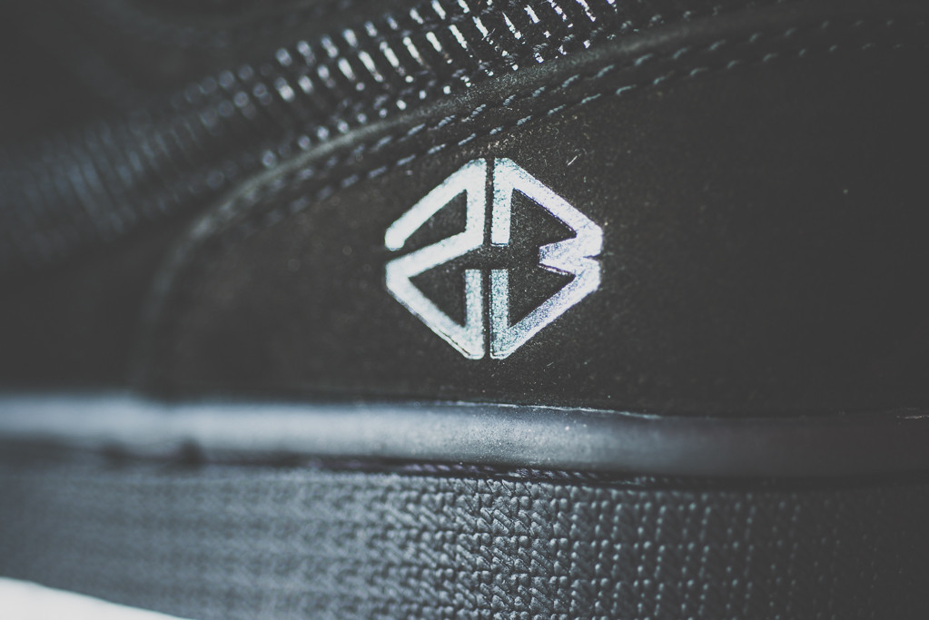 Air Jordan 1 Mid Ip Ss 8