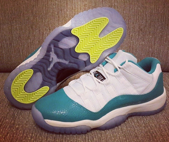 air jordan 11 aqua