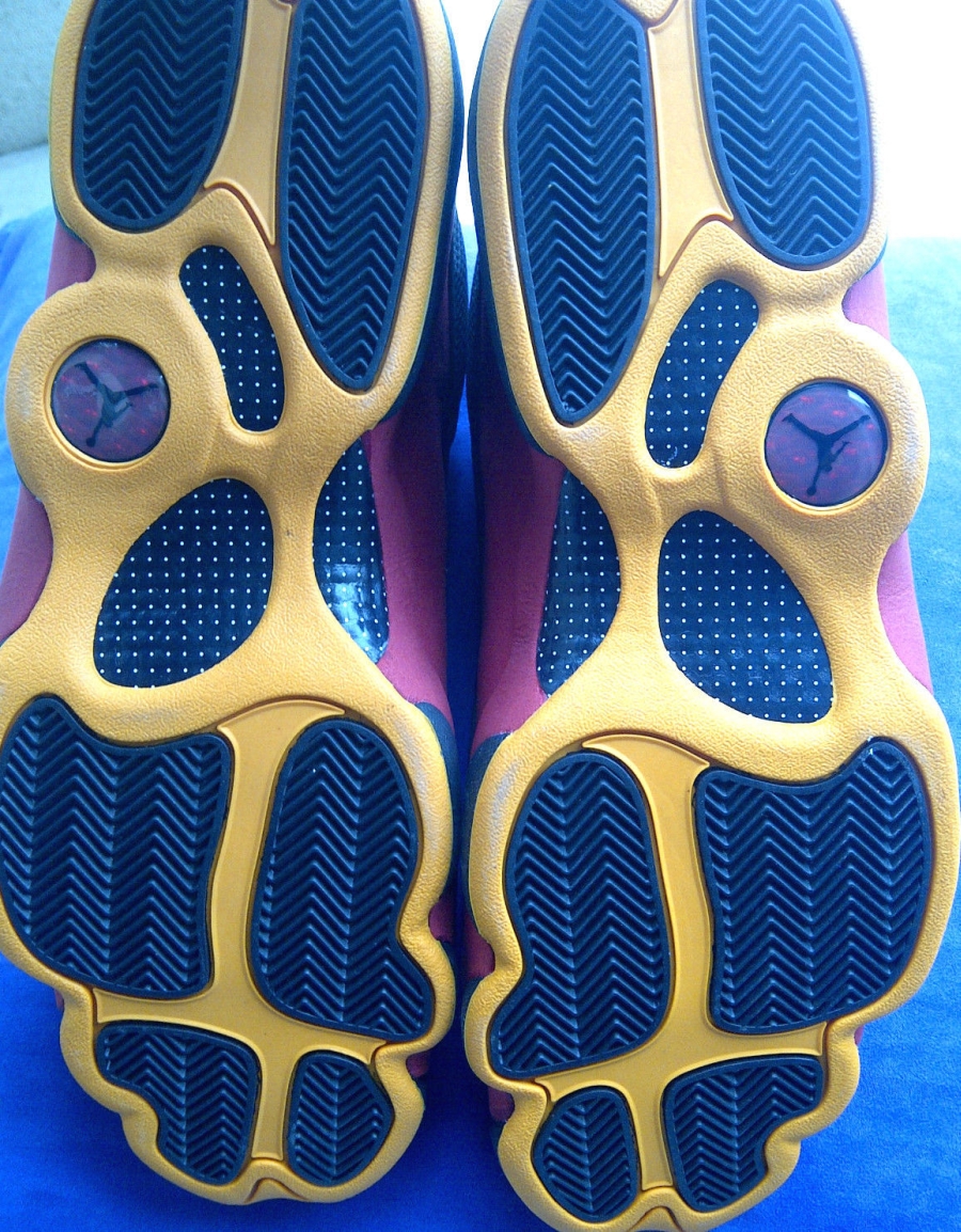 Air Jordan 13 Dwyane Wade Heat Flash Pe 03