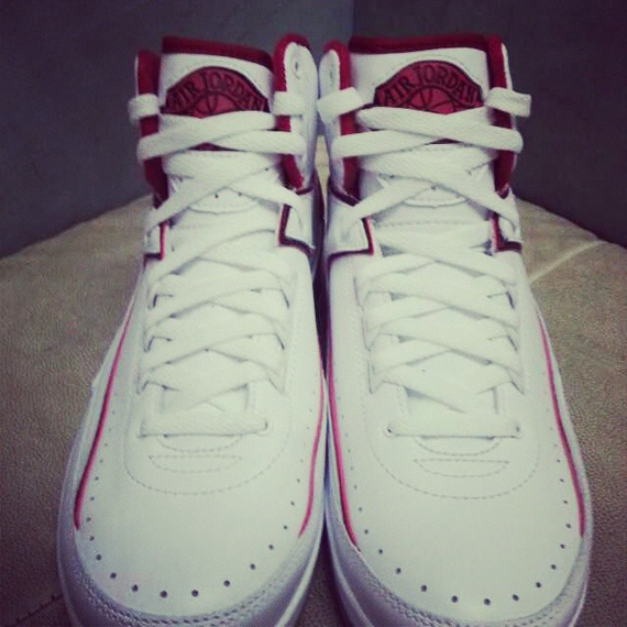 Air Jordan 2 White Red 3