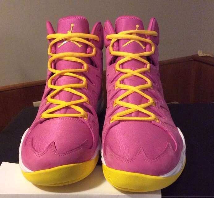 Jordan Melo M10 Breast Cancer Awareness 02