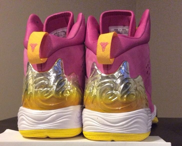 Jordan Melo M10 Breast Cancer Awareness 04