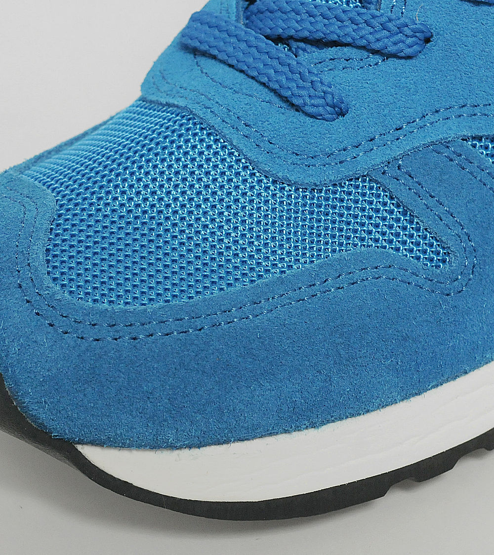 New Balance 670 Royal Black White 06