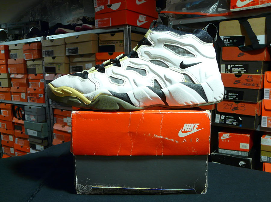 nike agassi tennis shoes