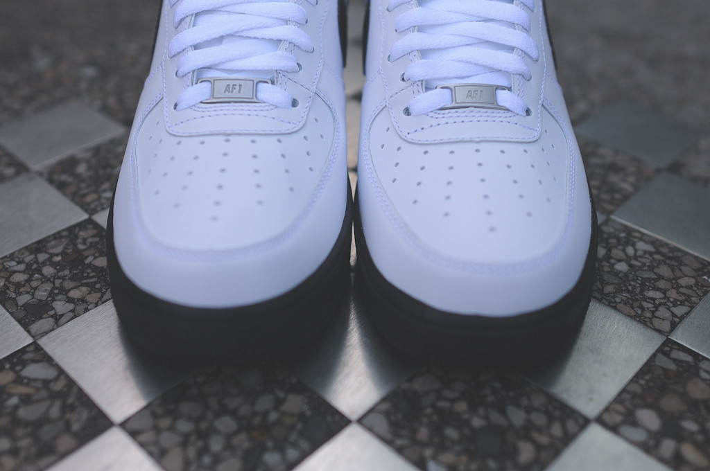 Nike Air Force 1 Low White Black Available 04