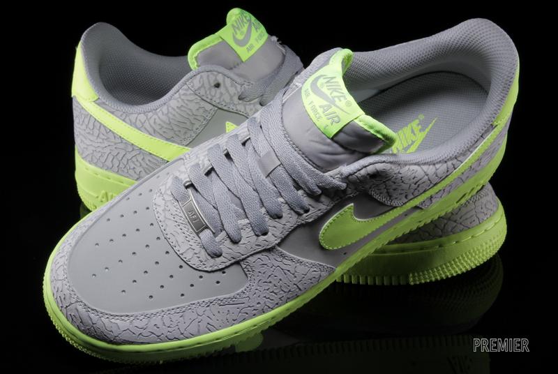 Nike Air Force 1 Low Wolf Grey Elephant Volt 01