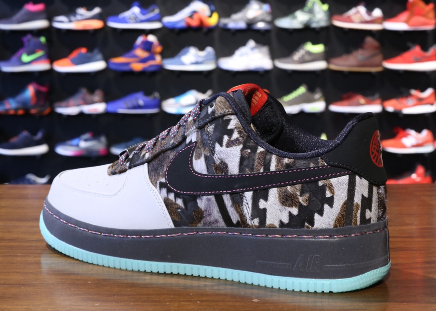 Nike Air Force 1 Yoth Available 04