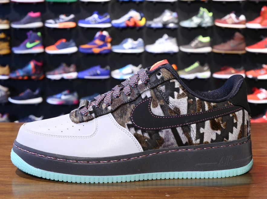 Nike Air Force 1 "YOTH" - Available