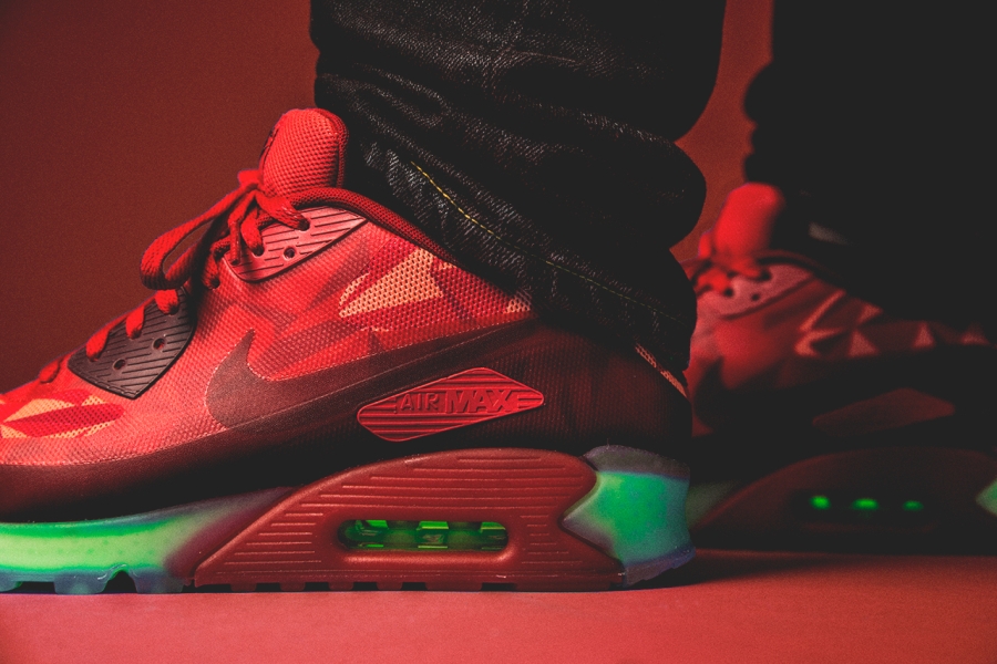 Nike Air Max 90 Ice Red" -