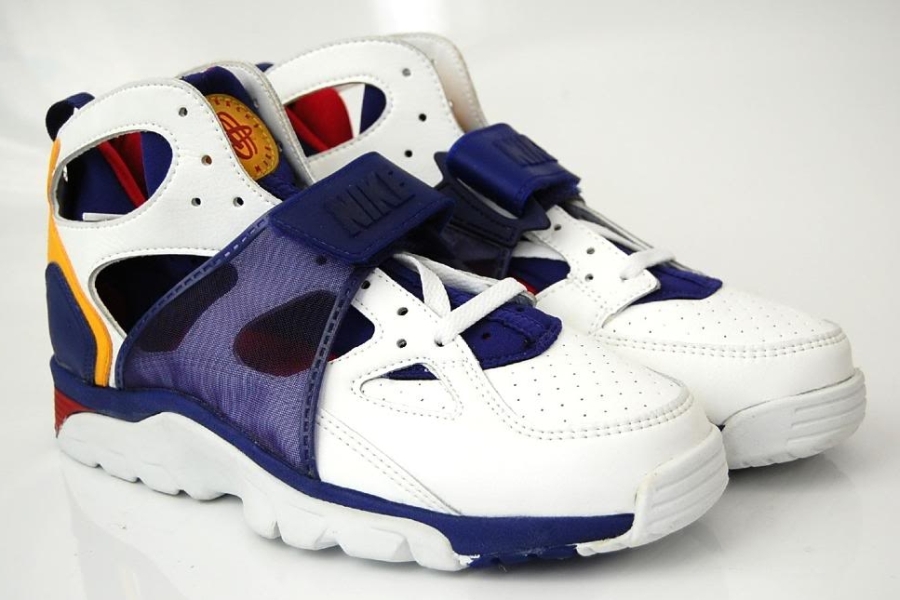 What Is The Nike Huarache | SneakerNews.com