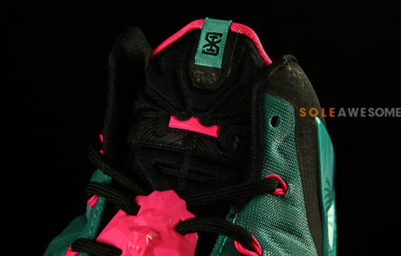 Nike Lebron 11 Green Pink 6
