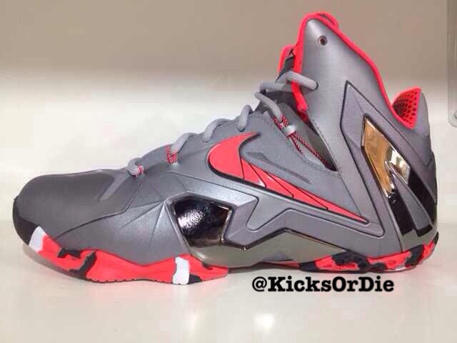 Nike Lebron Xi Elite Grey Black Red 0