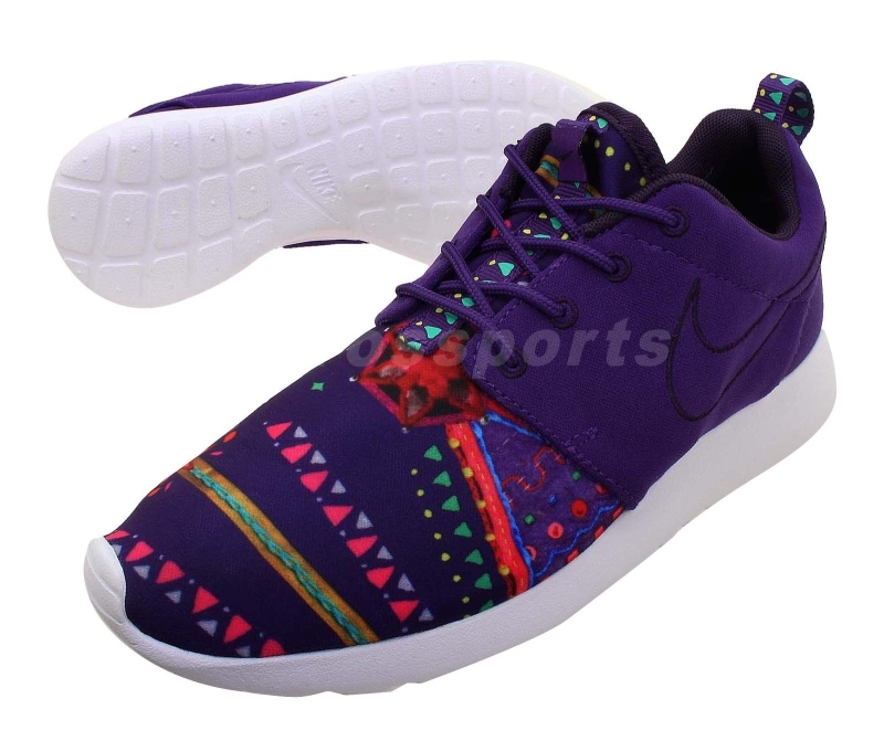 Nike Wmns Roshe Run Moypop 02