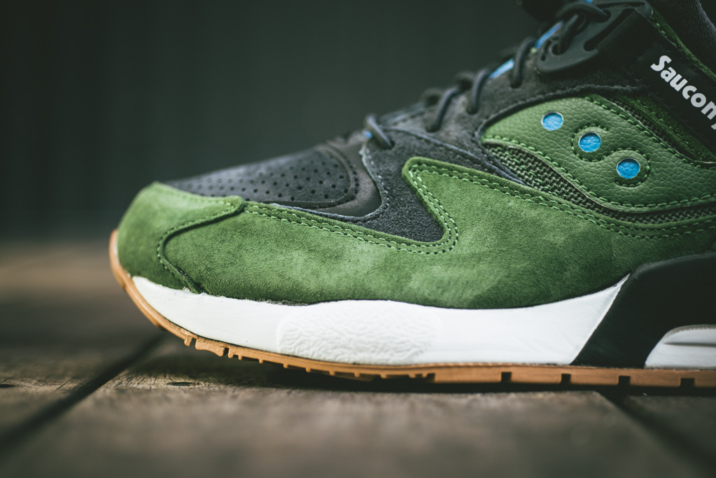 Saucony Grid 9000 Green Black Gum Available 03