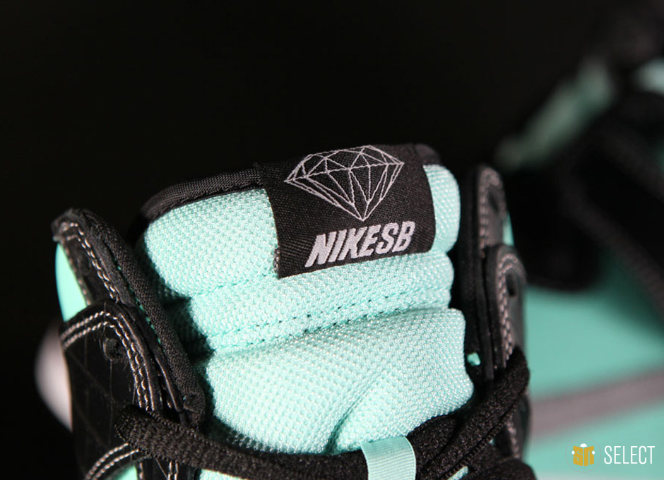 Sn Select Diamond Dunk High 3