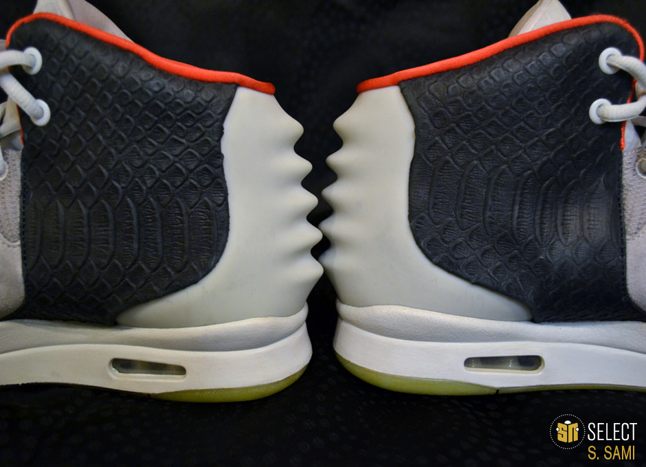 Sn Select Nike Air Yeezy xplr 2 Sample Platinum Black 10