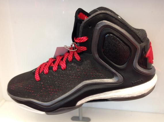 adidas D Rose 5 to Feature BOOST Technology