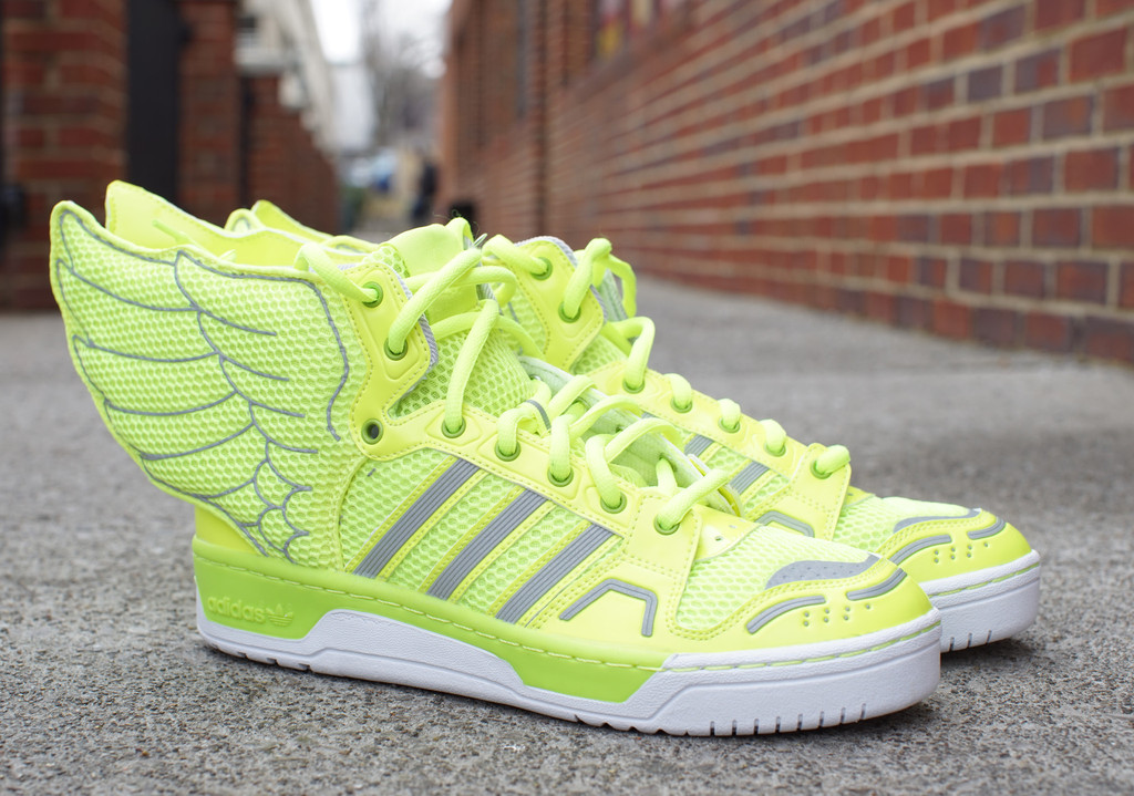 Adidas jeremy scott wings hotsell 2.0 vert