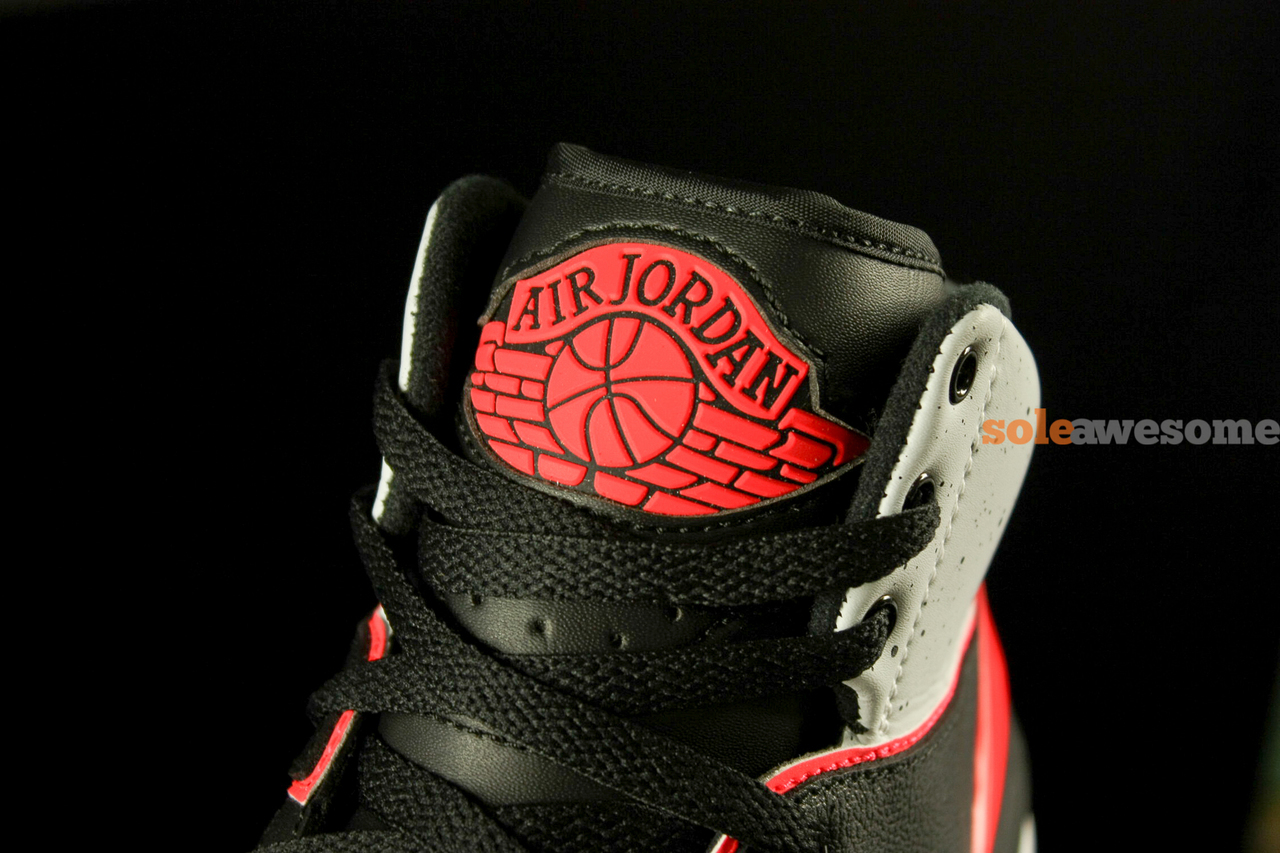 Air Jordan Ii Black Infrared 23 Pure Platinum White 04