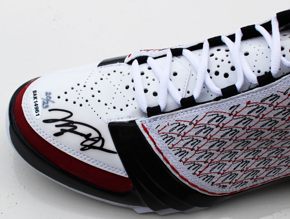 Air Jordan XX3 “Chicago” – Michael Jordan Autographed Pair on eBay