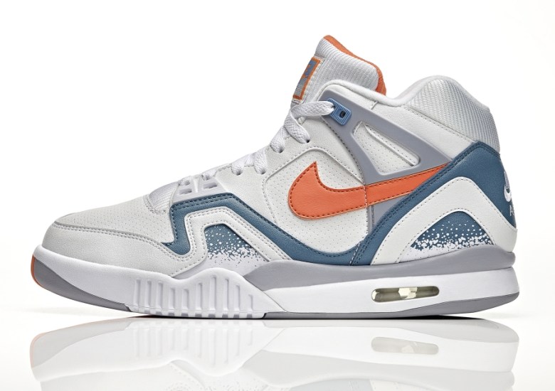 Andre Agassi’s “Clay Blue” Nike Air Tech Challenge II Returns