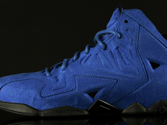 "Blue Suede" Nike LeBron 11