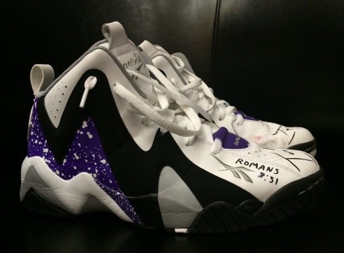 Isaiah Thomas Reebok Kamikaze Ii Charity 03