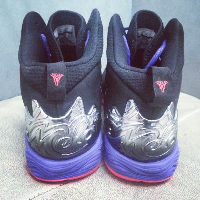 Jordan Melo M 10 Black Red Purple 03