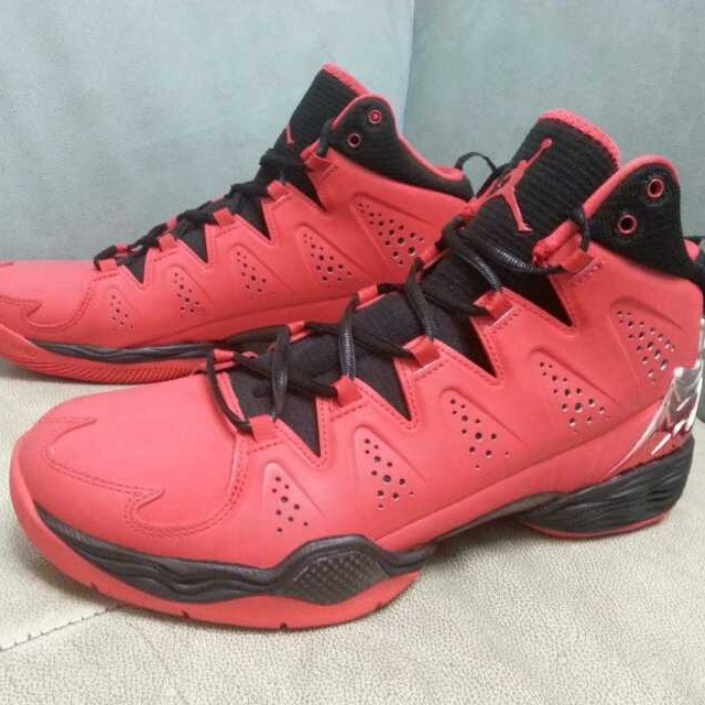 Jordan Melo M 10 Red Suede 02