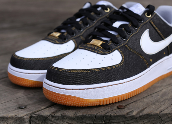 Nike Air Force 1 Low 