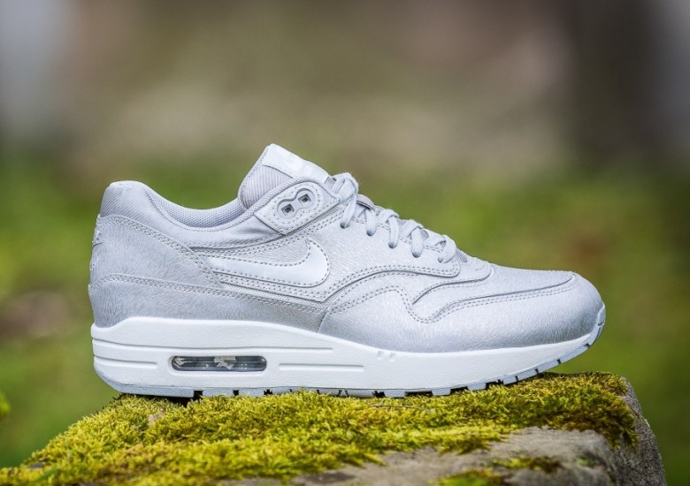 Nike Women’s Air Max 1 “Magnetic Field”