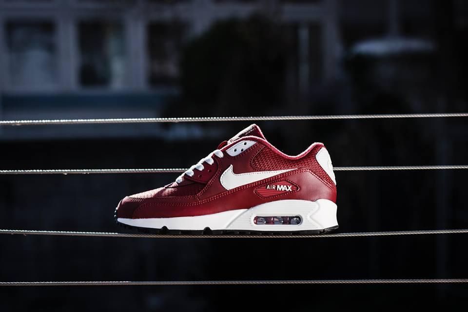 Nike Air Max 90 New Slate Team Red 03