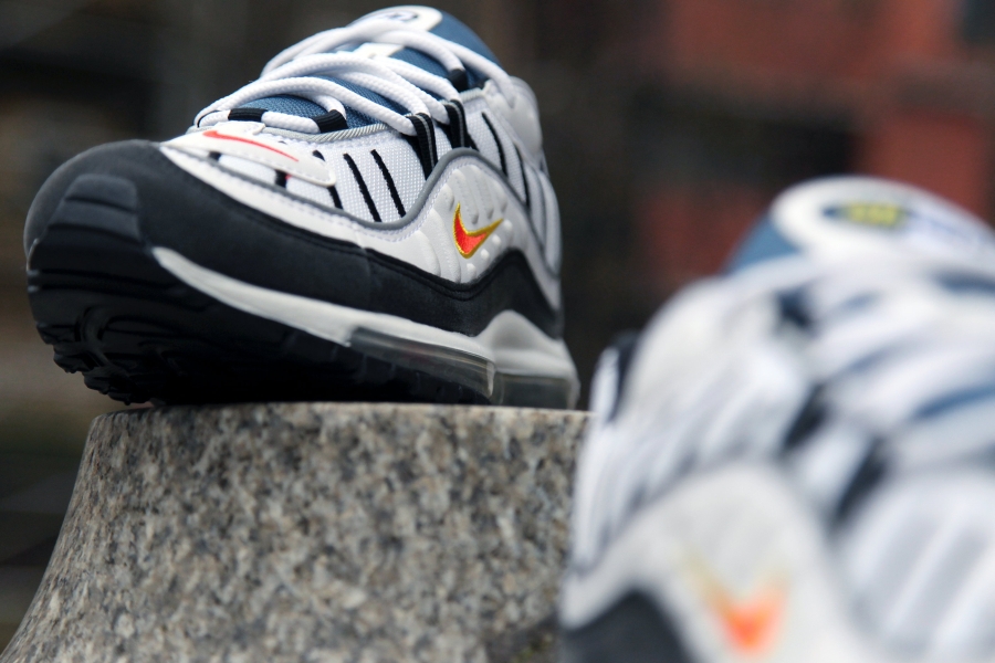 Nike Air Max 98 - White - Total Orange 