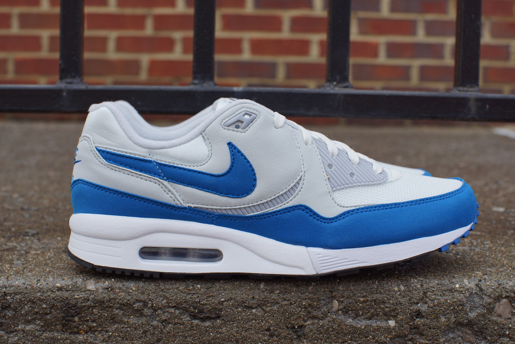Nike Air Max Light Military Blue 02