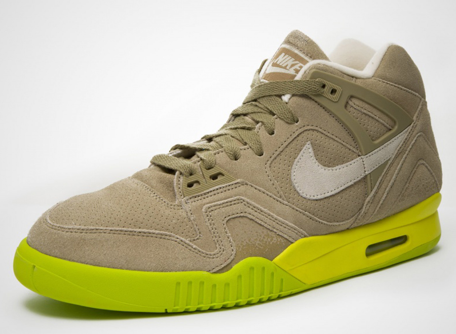 Nike Air Tech Challenge 2 Bamboo