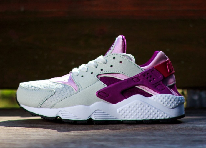 Nike Huarache Womens Grey Pink 02