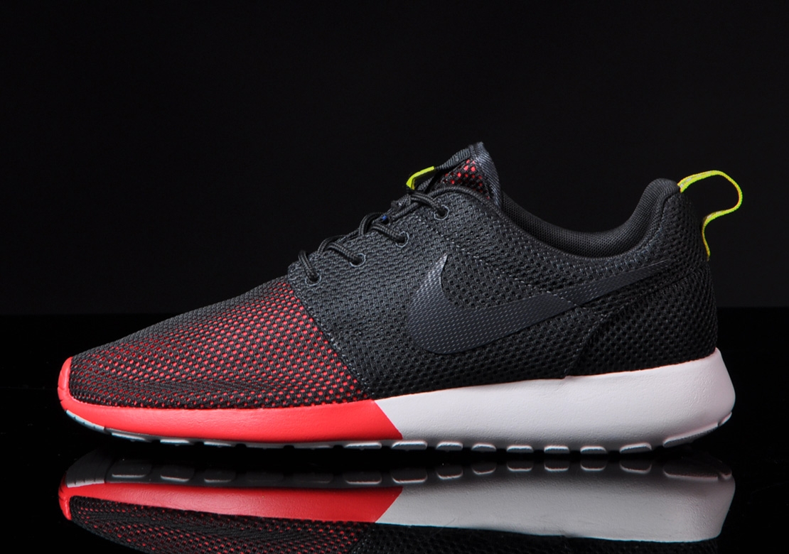 Nike Roshe Run Mesh Uppers 03