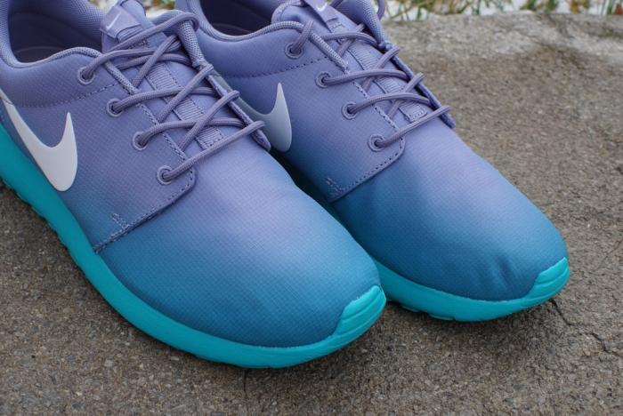 Nike Roshe Run Print Gradient 02