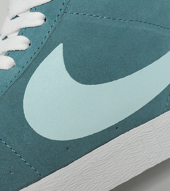 Nike Sb Blazer Mid Night Factor Glacier Blue 03