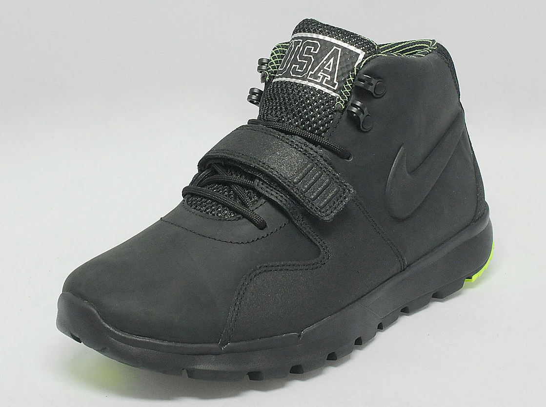 Nike Trainerrender Mid Usa 01