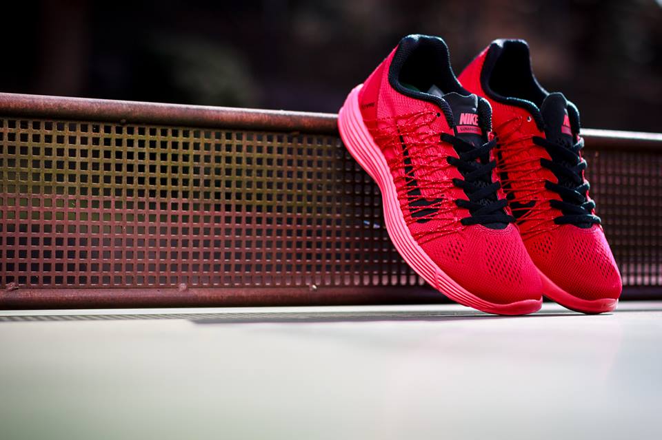 Nike Womens Lunaracer 3 Legion Red 04