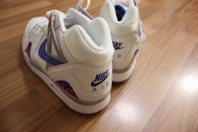 Nike Air Tech Challenge Ii White Blue Infrared 02