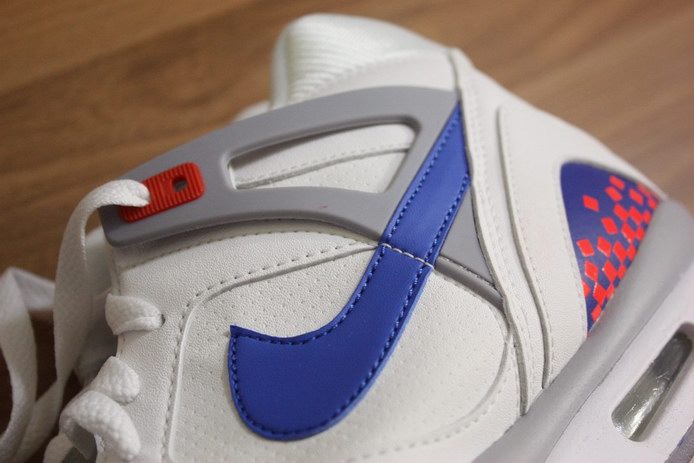 Nike Air Tech Challenge Ii White Blue Infrared 04