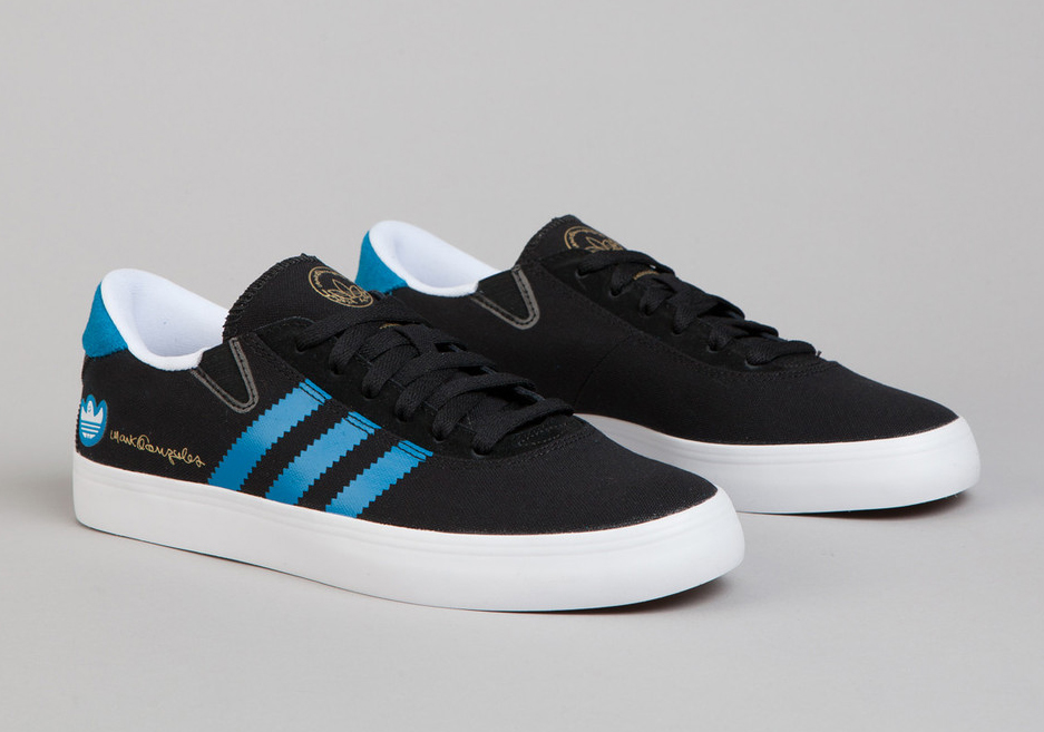 adidas Gonz Pro - Black - Solar Blue 