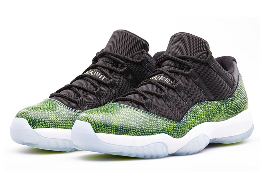 Snake on sale 11 jordans